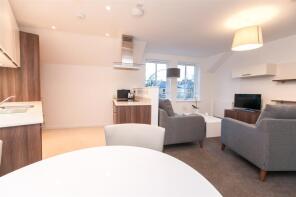 Flat 2, 68, Balbirnie Place, Roseburn, Edinburgh EH12 5AD