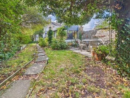 Chili Road, Redruth