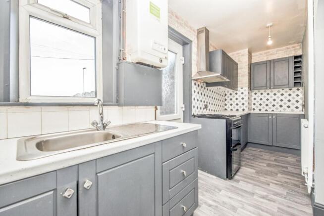 1 bed Terraced for sale Image 4