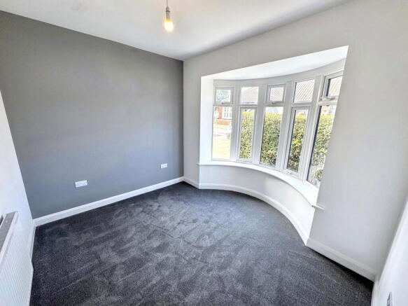 3 bed Bungalow to rent Image 8