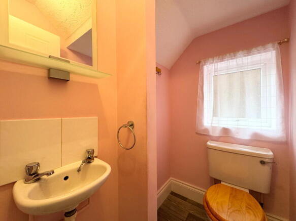 3 bed Detached for sale Image 11