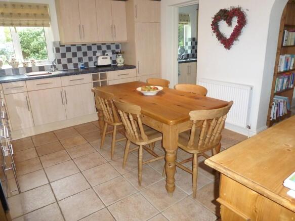 Kitchen/Breakfast Room