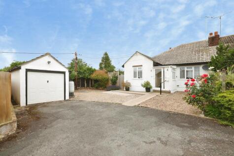 Kitchener Road, Amesbury, Salisbury
