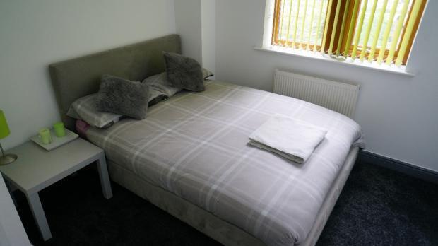 5 bed House to rent Image 4