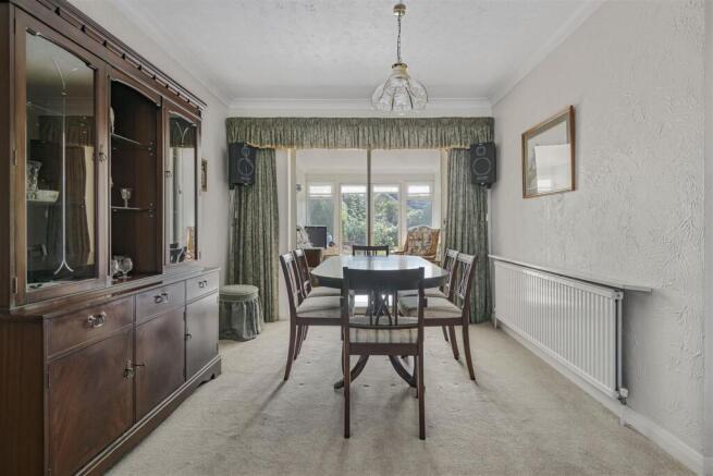 DINING ROOM AREA