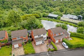 11, Crompton Vale, Bolton BL2 2TF