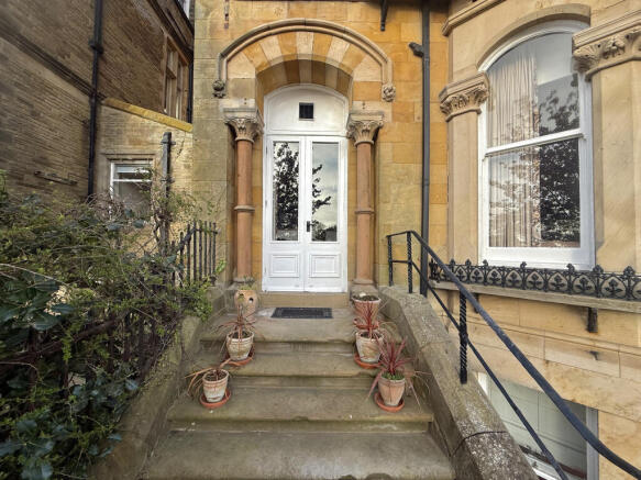 PRIVATE ENTRANCE