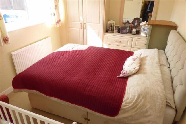 BEDROOM 2 (FRONT)