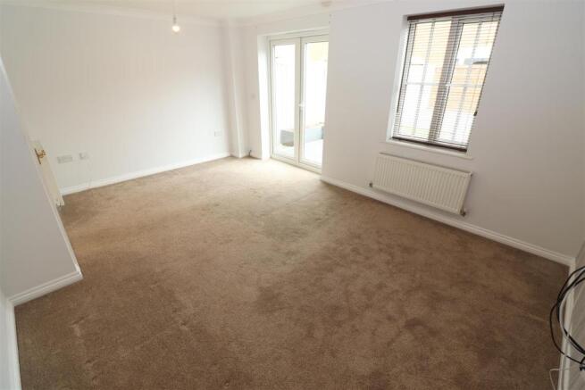 Lounge / Dining Room