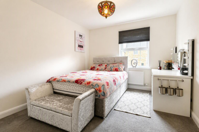 4 bed Detached to rent Image 12