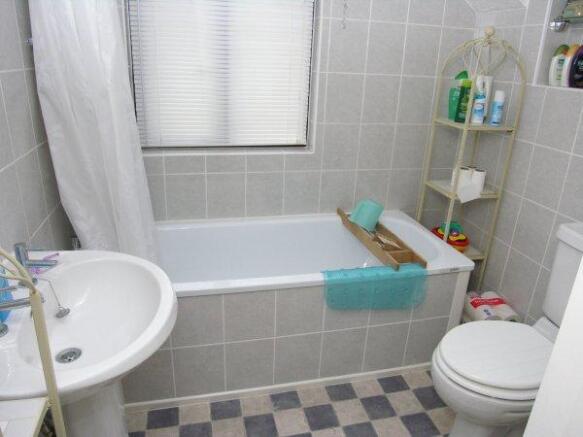 Photo 12