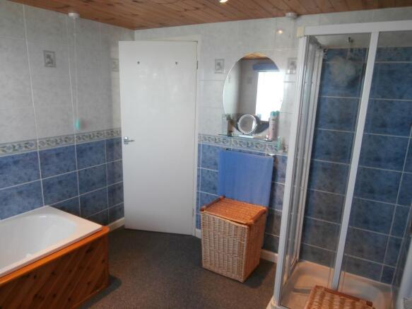 Bathroom / WC