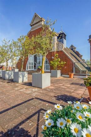 house. Partnership Battersea