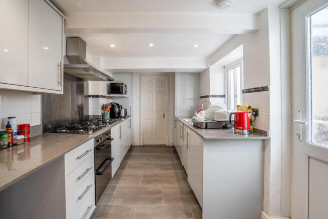 8 bed Terraced for sale Image 5