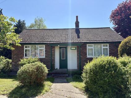 Todo Mio, Long Stratton Road, Forncett St. Peter, Norwich, Norfolk NR16 1HR