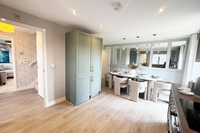 3 bed House for sale Image 5
