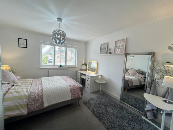 3 bed Detached Bungalow for sale Image 11