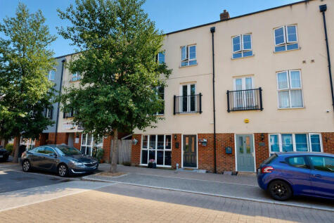 Laurens Van Der Post Way, Repton Park, Ashford, Kent, TN23