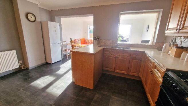 Kitchen / Dining Room