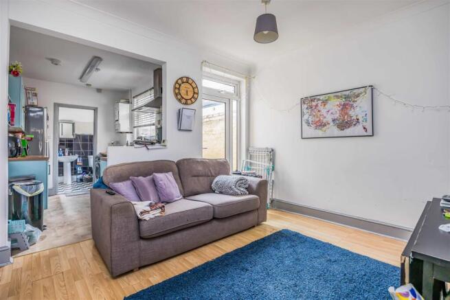 42 Talbot Road, Southsea-Small-PorticoMarketing-Ne