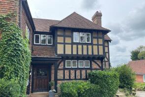 Flat 4, The Old Parsonage, Balcombes Hill, Goudhurst, Cranbrook TN17 1AT