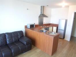 187, 156 City Point, Chapel Street, Salford M3 6EU