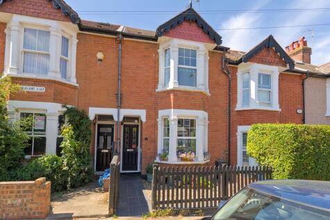 Falkland Road, Barnet