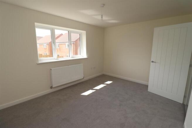 2 bed House for sale Image 8