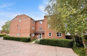 21, Marmet Avenue, Letchworth Garden City SG6 4QE