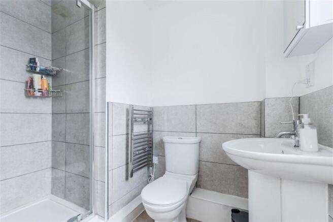 2 bed Apartment for sale Image 7