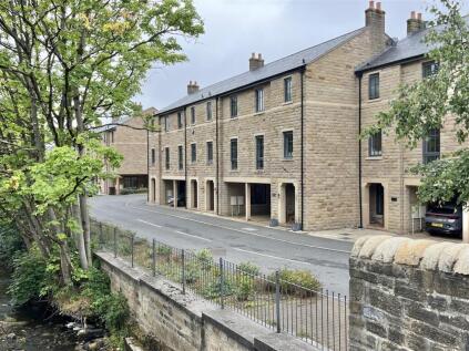 Glossop Brook View, Glossop