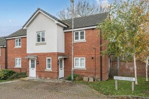 18, Kelvin Court, High Wycombe HP13 5RQ