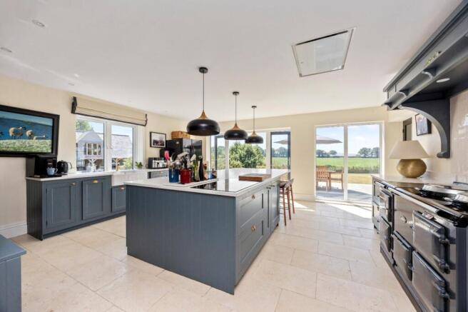 Kitchen/Breakfast