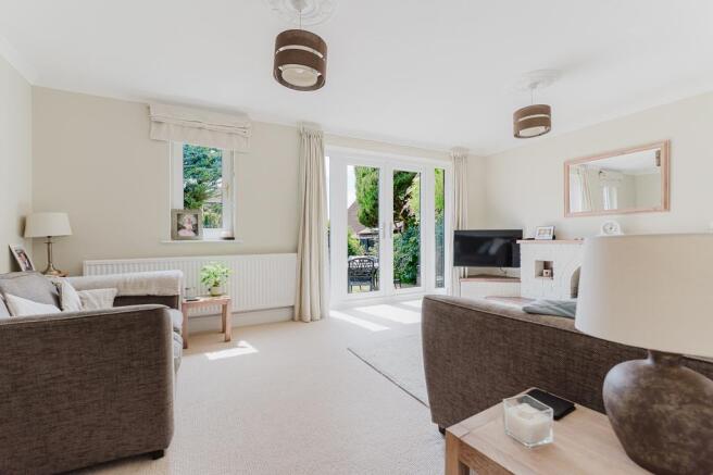 5 Nash Court, Barton Seagrave-7.jpg