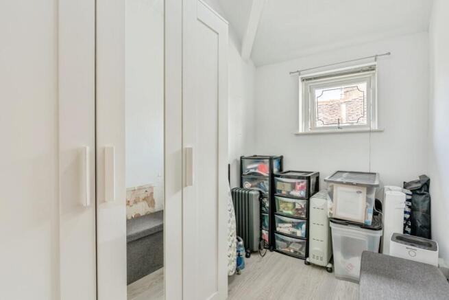 3 bed Semi-Detached for sale Image 9