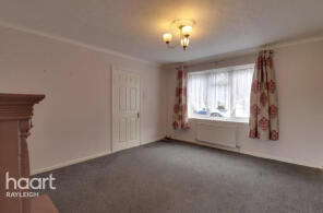 9, Neville Shaw, Basildon SS14 2AH