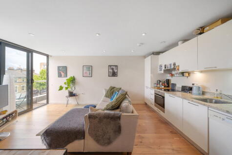 Nelson House, Brook Green, W14