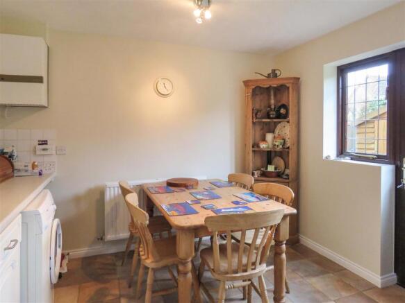 Breakfast Room.JPG