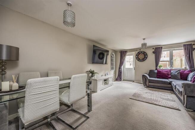1 Turtledove Terrace, Bushwood Grove, Emsworth-Por