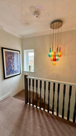 3 bed Semi-Detached for sale Image 9