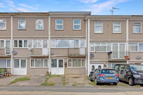 Long Riding, Basildon, Essex, SS14