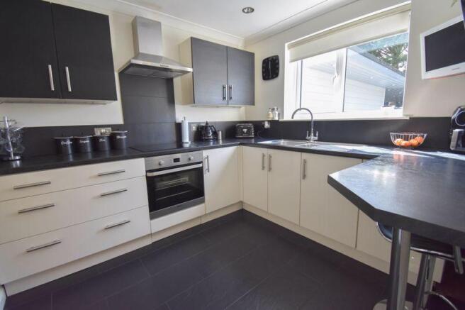 Kitchen/Breakf...