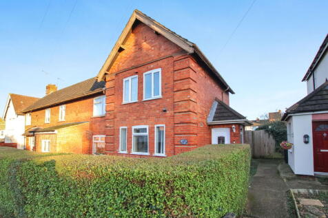 Randall Road, Northampton, NN2