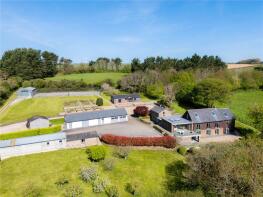 Lower Croft West, Tregavethan TR4 9EN