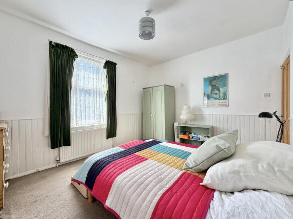 3 bed Terraced for sale Image 7