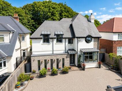 Blackwood Avenue, Liverpool, L25
