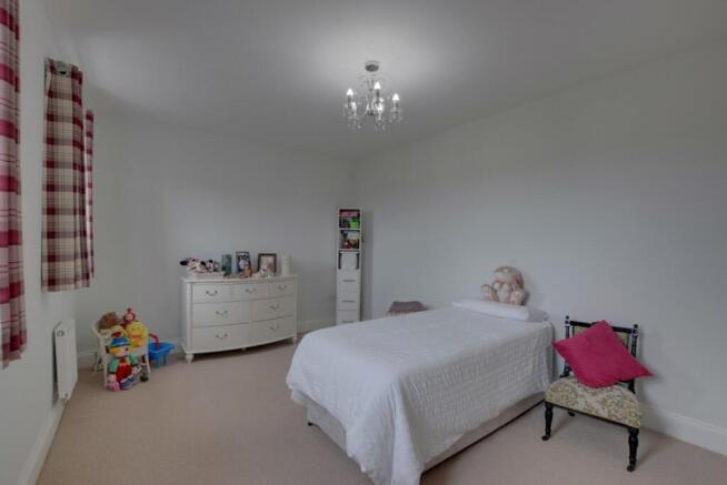 4 bed Mews for sale Image 11