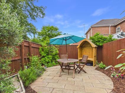 Sir Toby Belch Drive, Warwick, Warwickshire, CV34