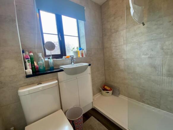 Bathroom.jpeg