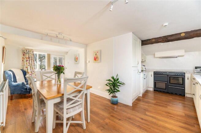 3 bed Semi-Detached for sale Image 5